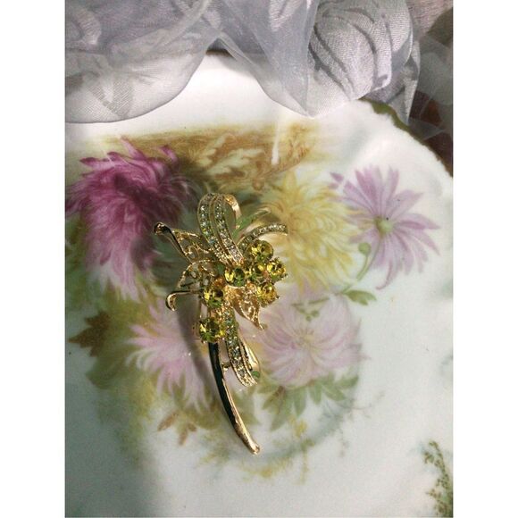 Beautiful Citrine & Clear Rhinestone Brooch Pin Gold, Yellow, Clear - Picture 12 of 12